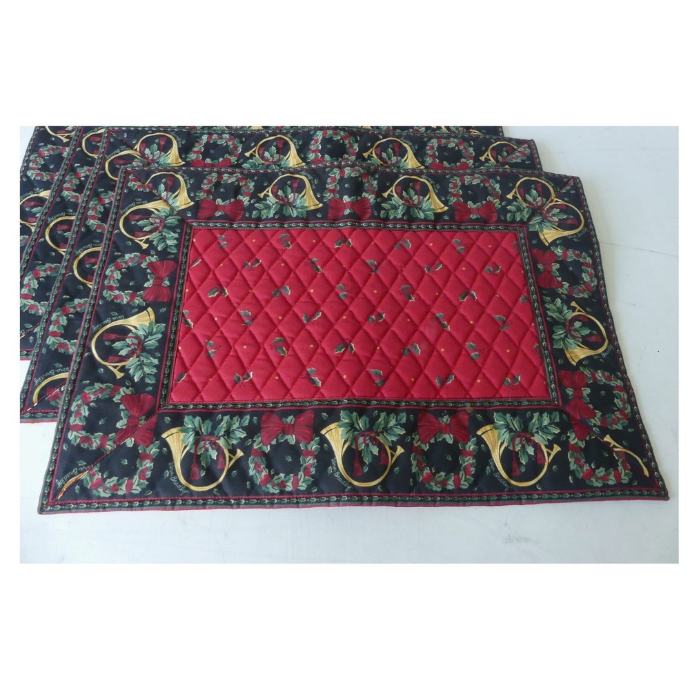 Vera Bradley Christmas Placemats Set of 4 Quilted Wreath French Horn Retired HTF
